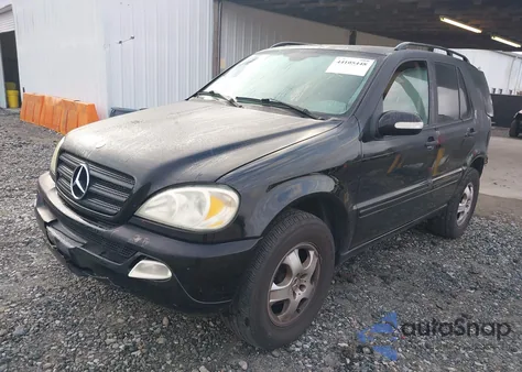 2002 Mercedes-Benz Ml 320 z USA, uszkodzony, nr VIN 4JGAB54E32A333996